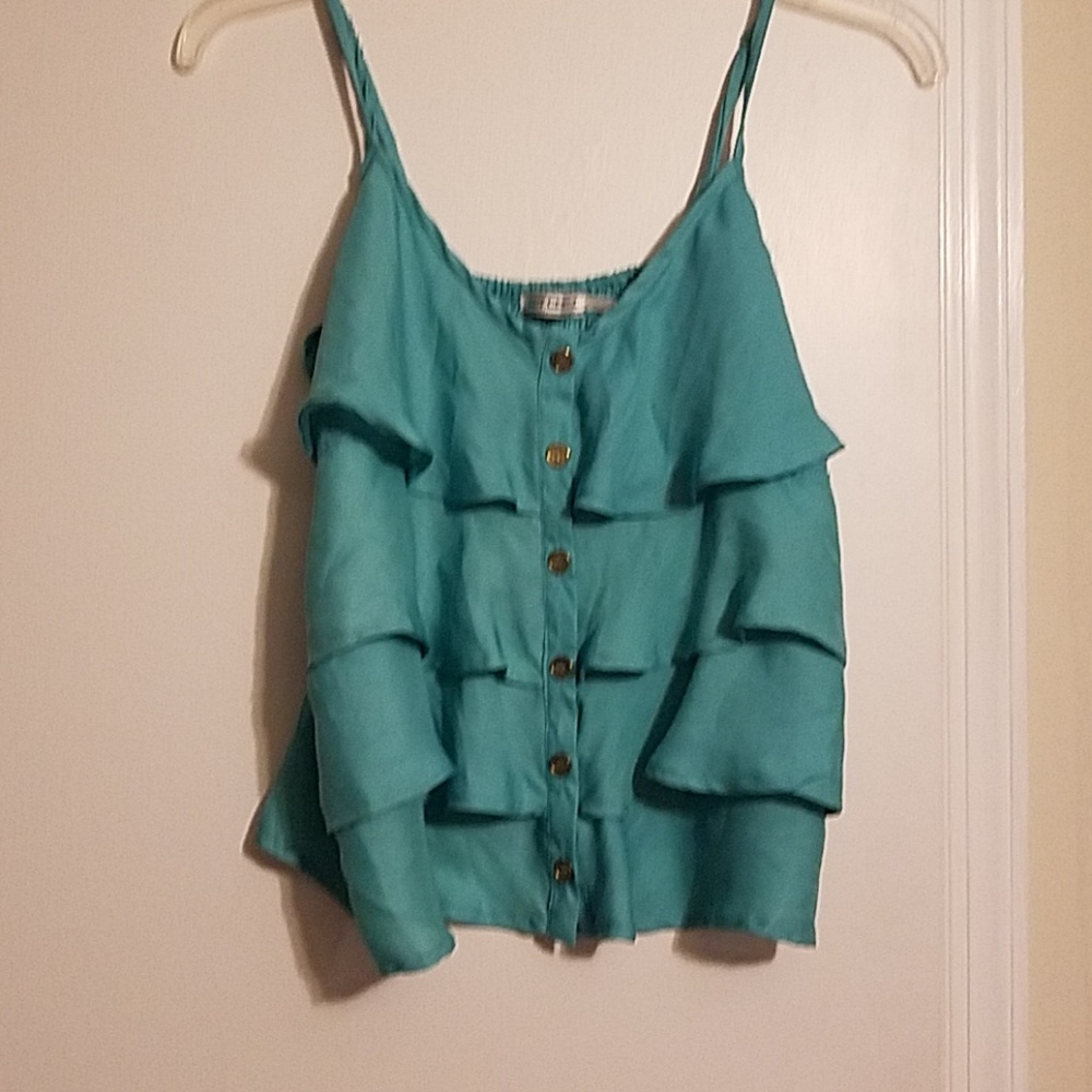 Cute summer top!